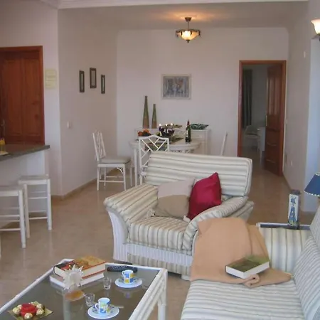 Villa Puerto Del Carmen Sleeps 6 Pool Wifi T691347 Puerto del Carmen (Lanzarote)